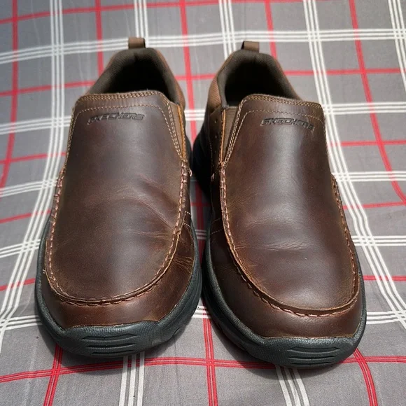 Skechers | Shoes | Skechers Mens Relaxed Fit Expendedseveno Comfort Loafer Shoes  Brown 6646 Sz13 | Poshmark